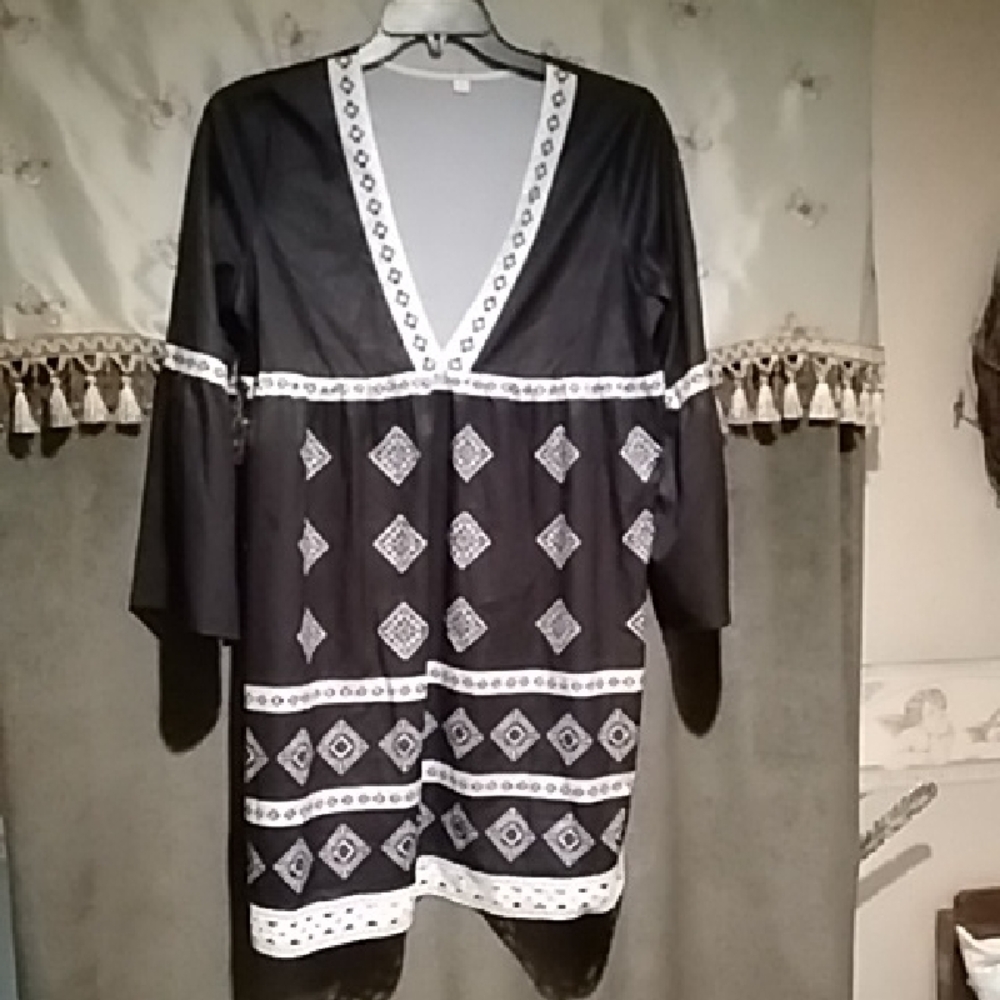Black and White Patterned Dress